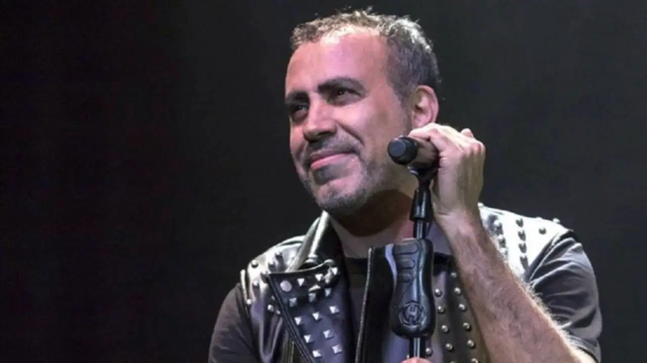 Haluk Levent yeniden sahnede fenalaştı