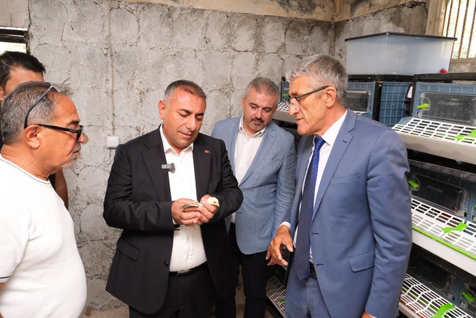 Güngör Geçer, Hocallı’daki üretim projesini ziyaret etti