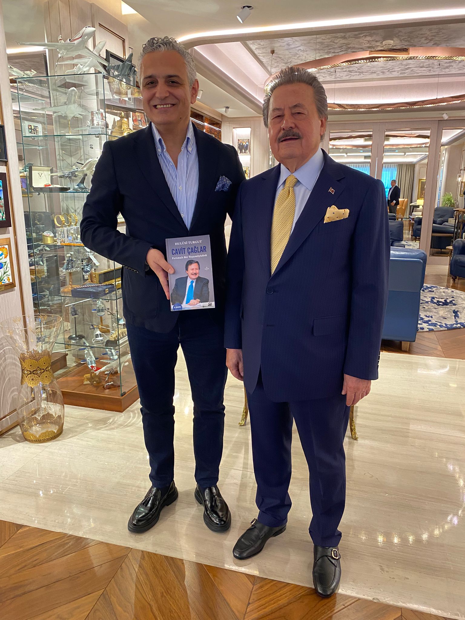Taner Özünal’dan Cavit Çağlar’a ziyaret