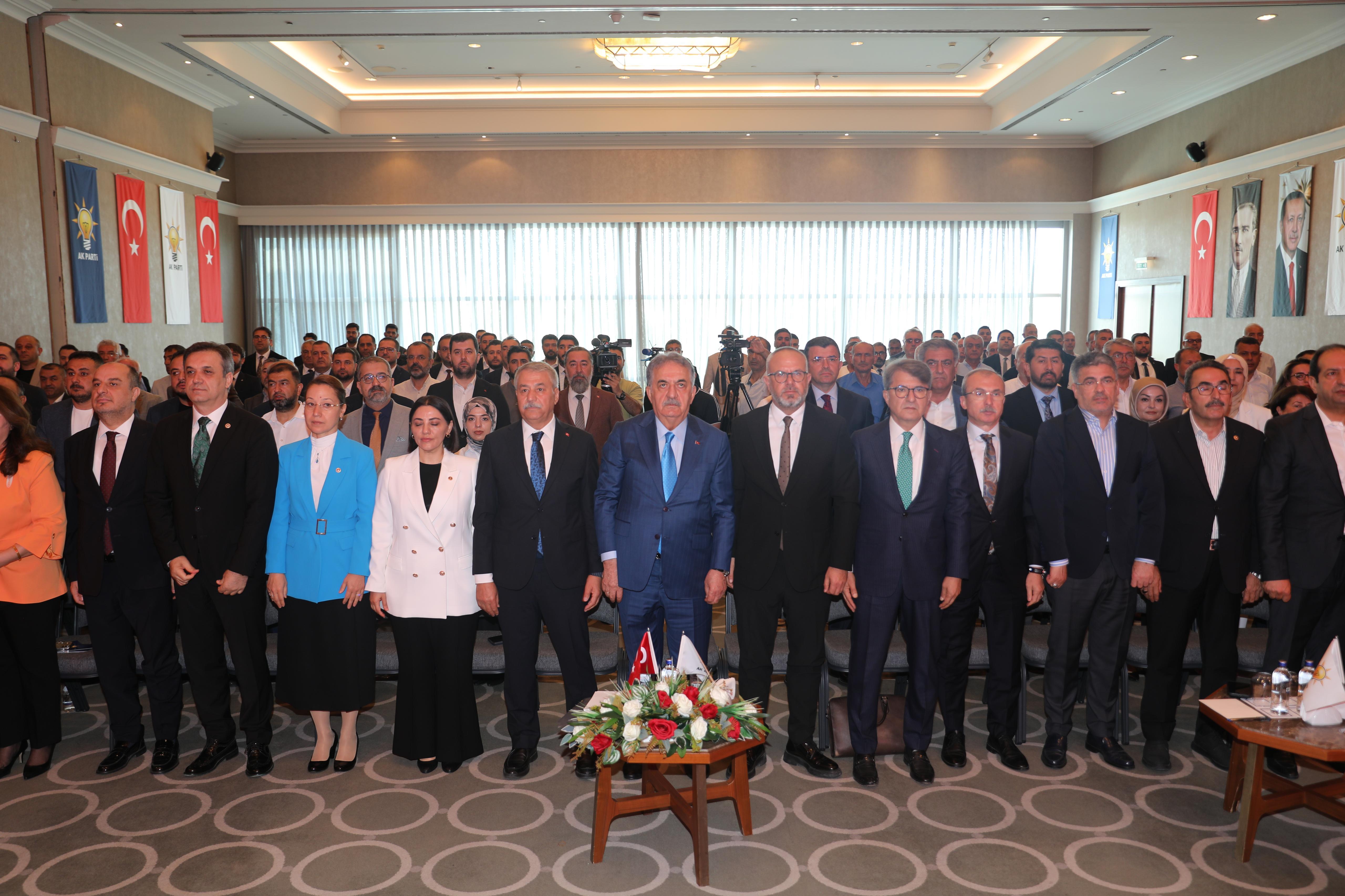 AK Parti’nin Akdeniz Bölge Toplantısı Adana’da yapıldı