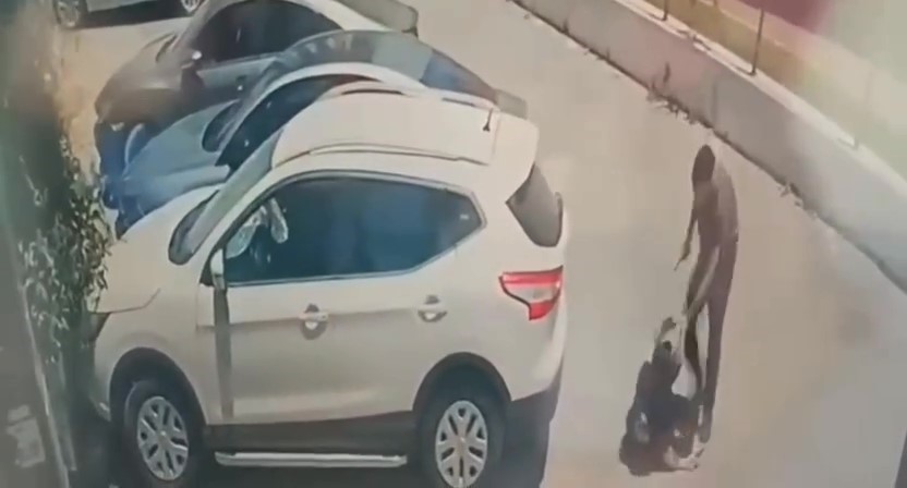 Platonik aşk dehşeti: Genç kadını sokak ortasında 