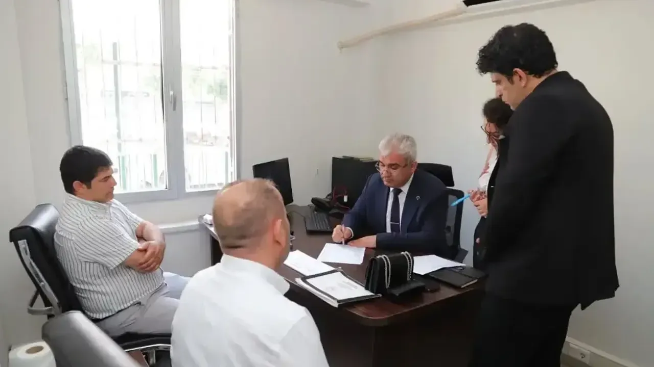 Adana’da koruyucu aile hizmetleri güçlendiriliyor