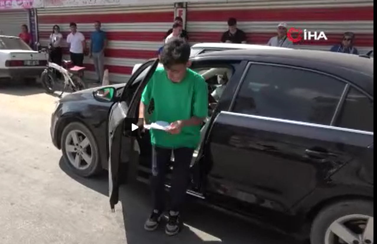 YKS’ye son anda yetişen aday, aracının el frenini çekmeyi unuttu