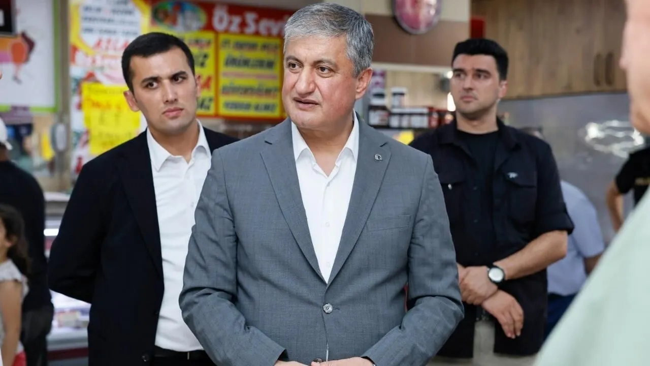 Vali Yavuz’dan Yüreğir esnafına ziyaret