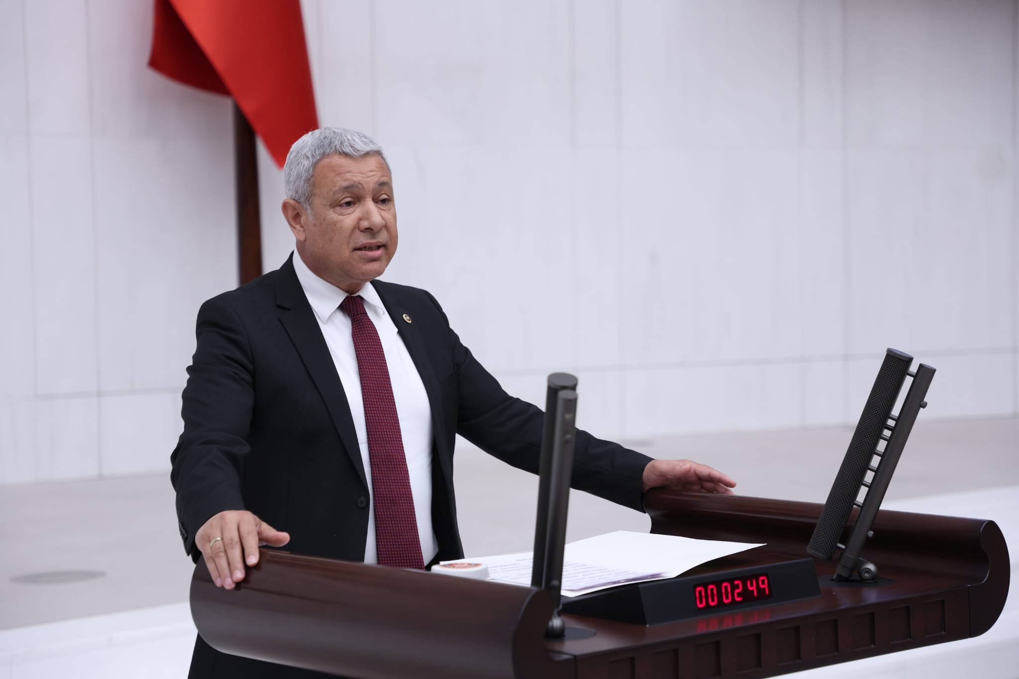 Orhan Sümer: "Çukurova Havalimanı’ndaki garanti ödemeleri açıklansın"