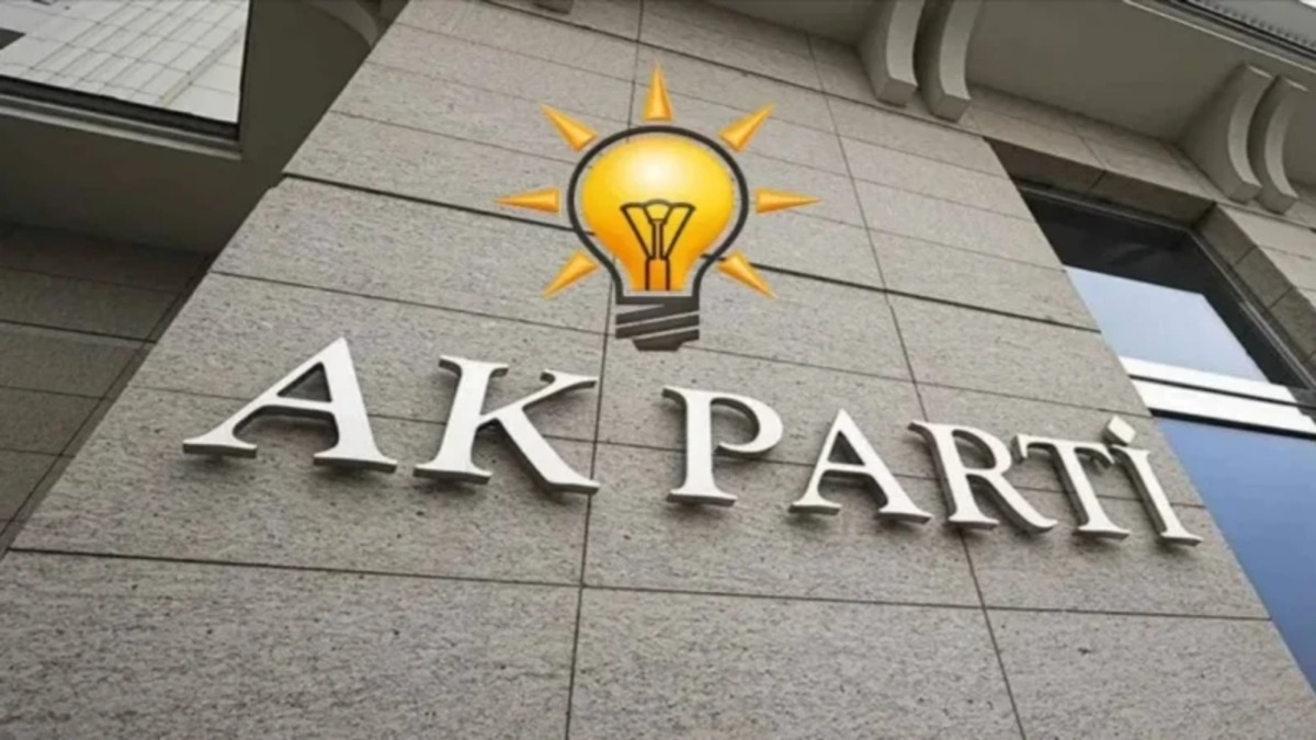 AK Parti Adana’da il başkanı ataması Temmuz sonuna kaldı