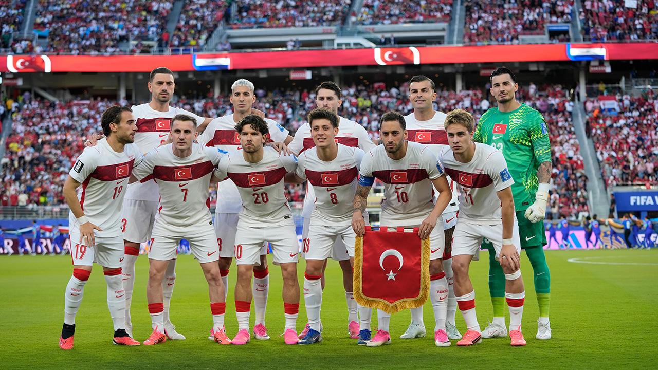 A Milli Futbol Takımı, Dünya Kupası'na galibiyetle veda etti