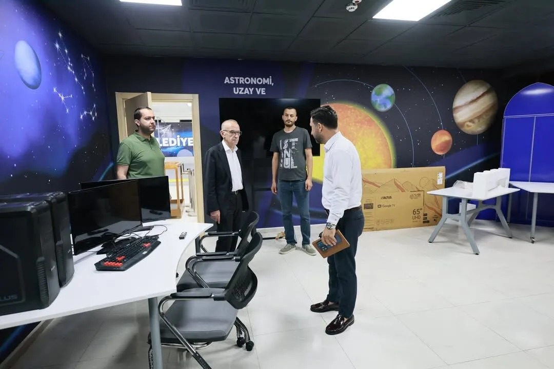 Cafer Boyraz bilim merkezi ve seramik atölyesindeki çalışmaları inceledi