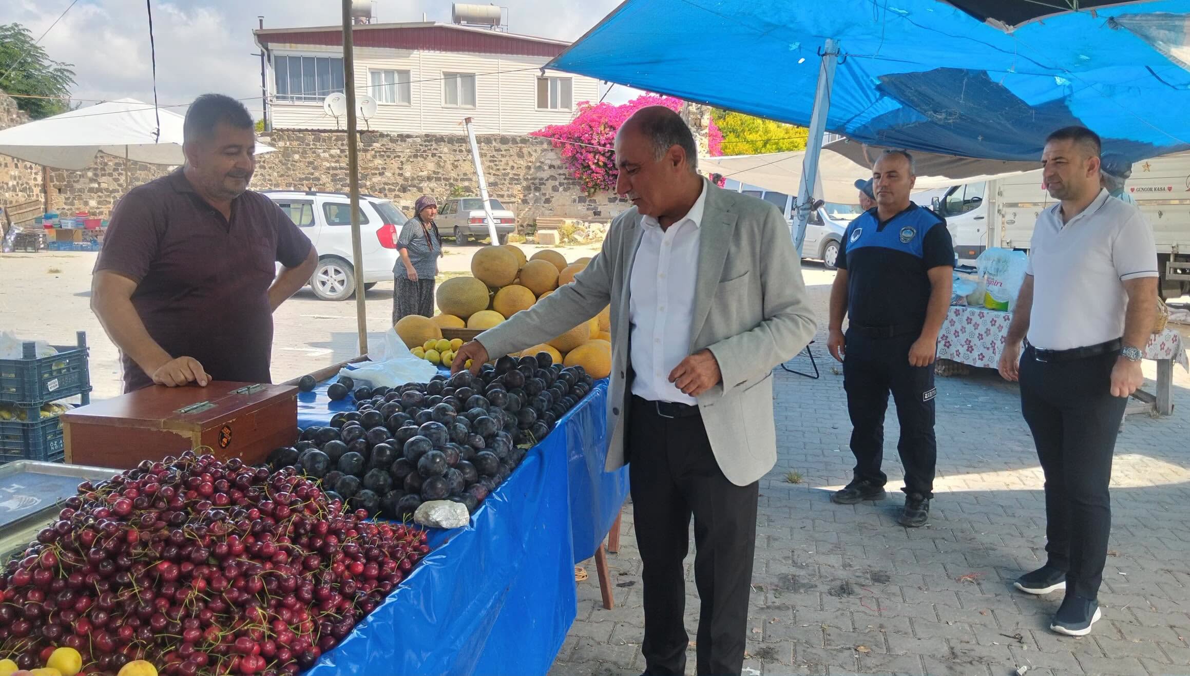 Başkan Altıok sahada vatandaşlarla buluştu