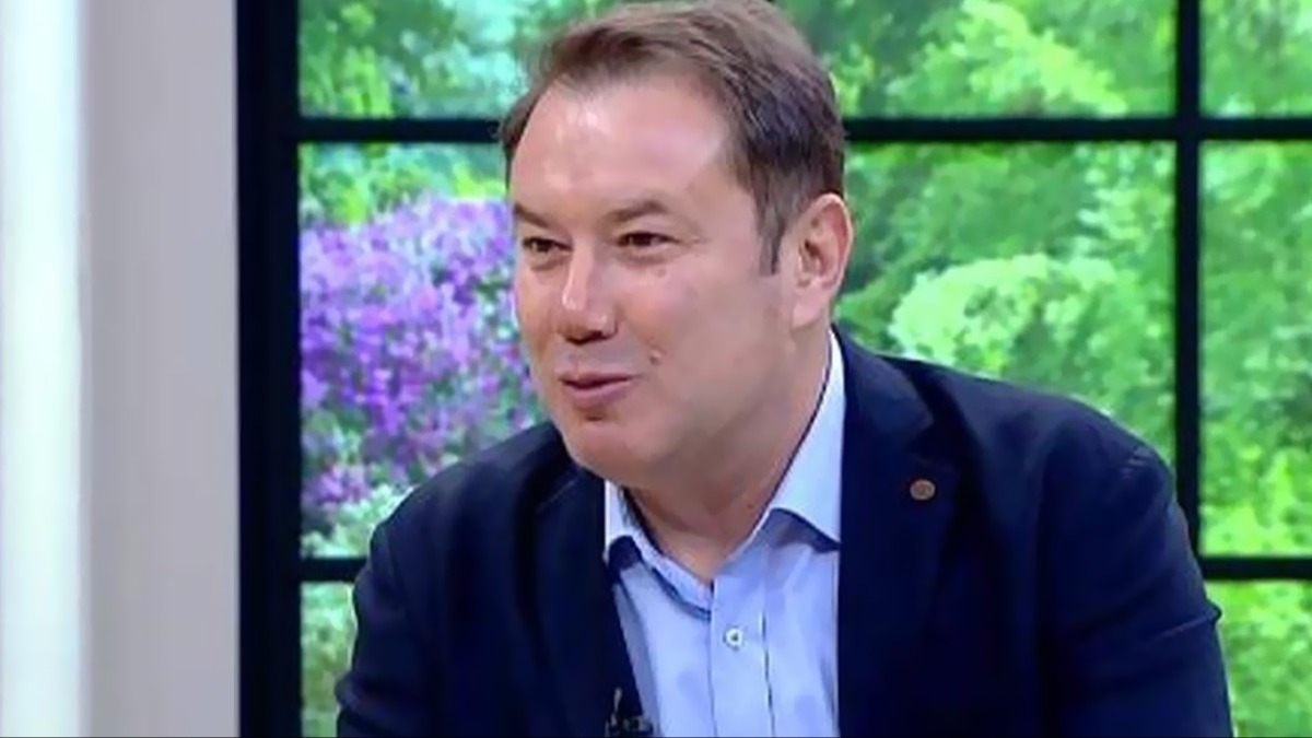 Adanalı sanatçı anılarını kitaplaştırdı