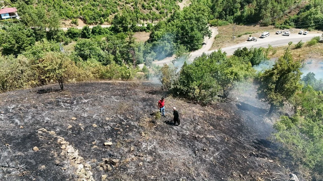 Feke’deki orman yangını ekiplerin müdahalesiyle söndürüldü