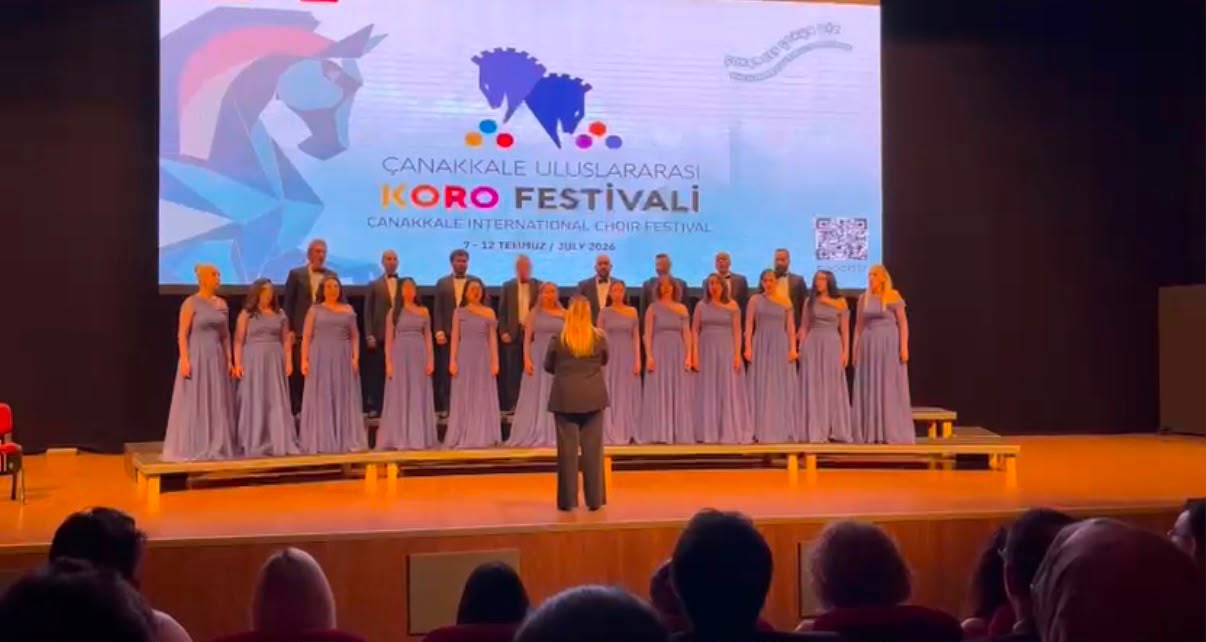 Çanakkale’de Adana rüzgârı: Çokfonik Koro iki ödülle döndü