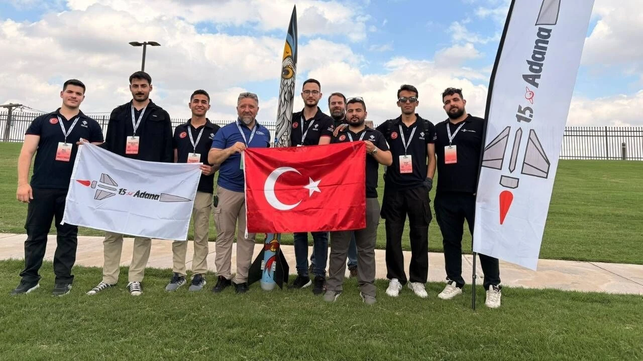 Çukurova Üniversitesi öğrencilerinden dünya ikinciliği