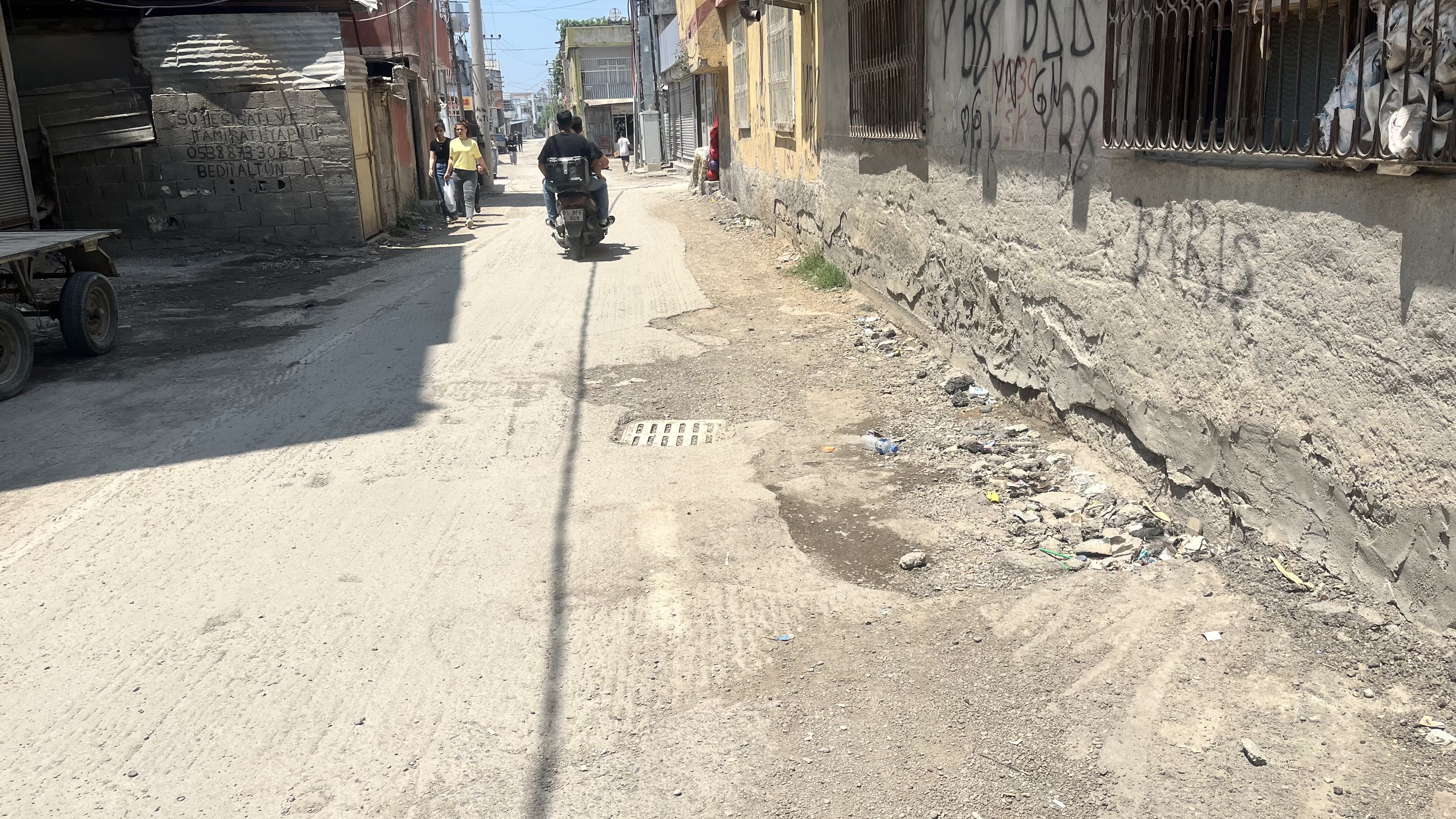 Gülbahçesi Mahallesi’nde yol onarımı talebi