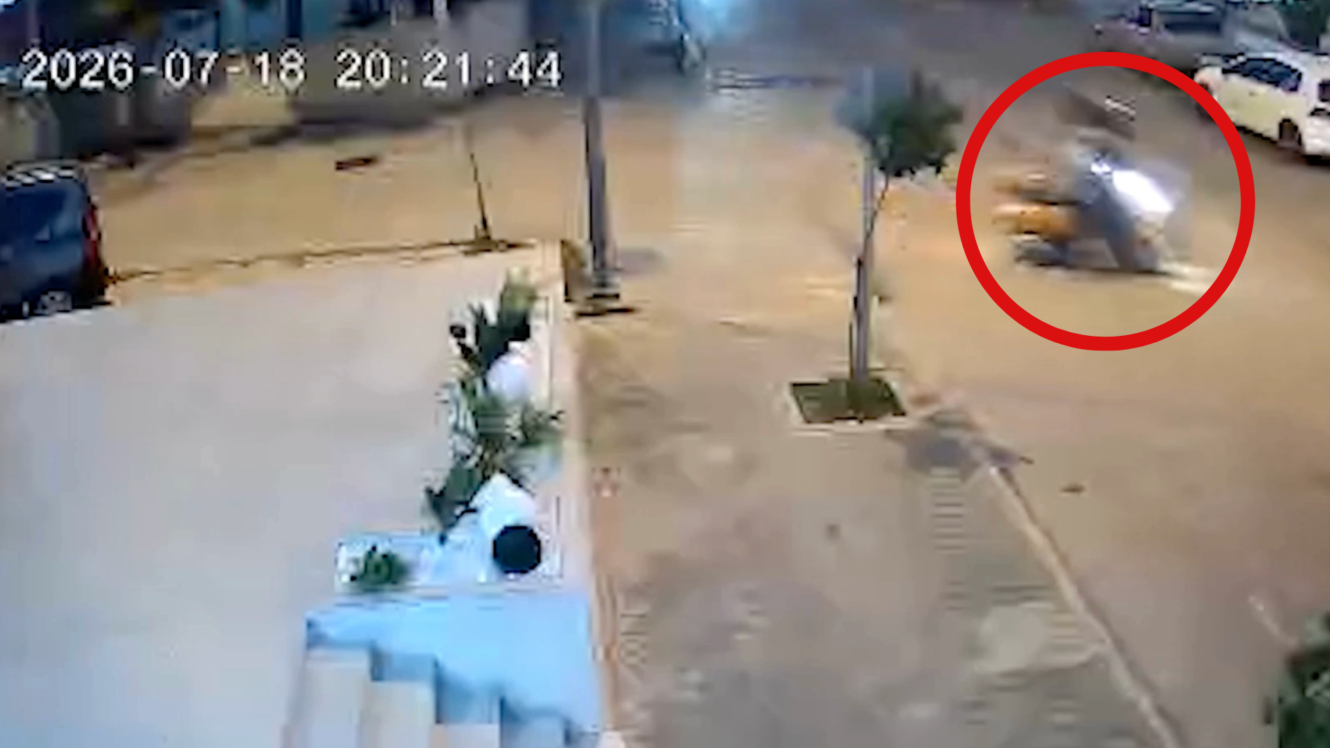 Kozan’da motosikletler cadde üzerinde çarpıştı: 1 kişi yaralandı