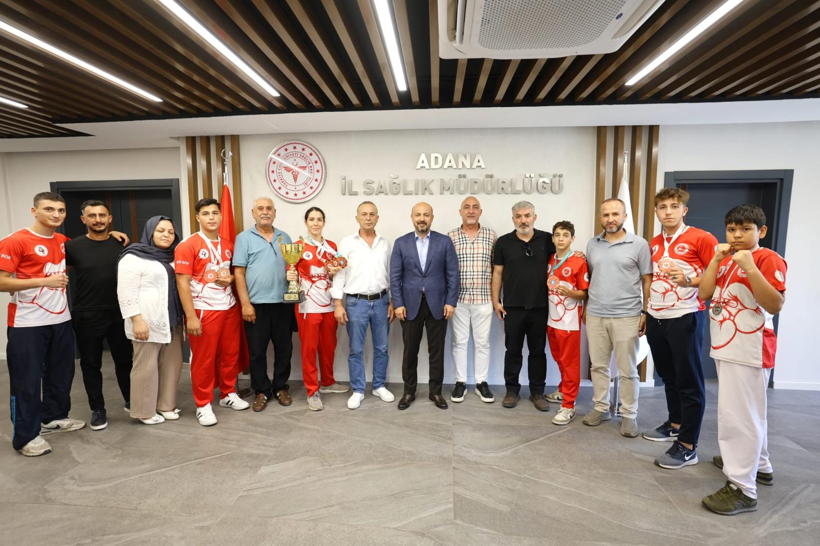 Adana İl Sağlık Müdürü Halil Nacar: “Sizler gurur kaynağımızsınız”