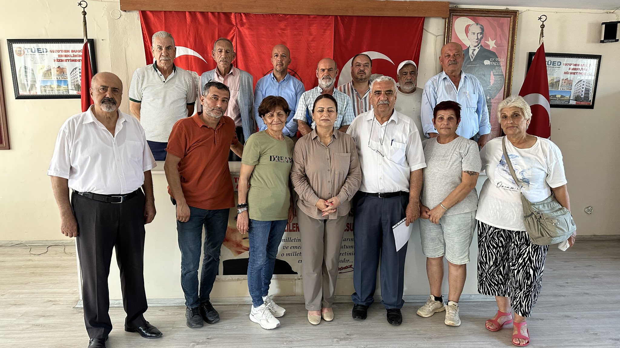 CHP Adana Milletvekili Dr. Müzeyyen Şevkin’den emeklilere destek mesajı