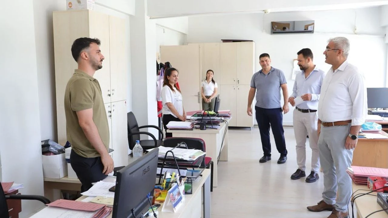 Mustafa Gökboğa’dan Yüreğir Sosyal Hizmet Merkezi’ne ziyaret