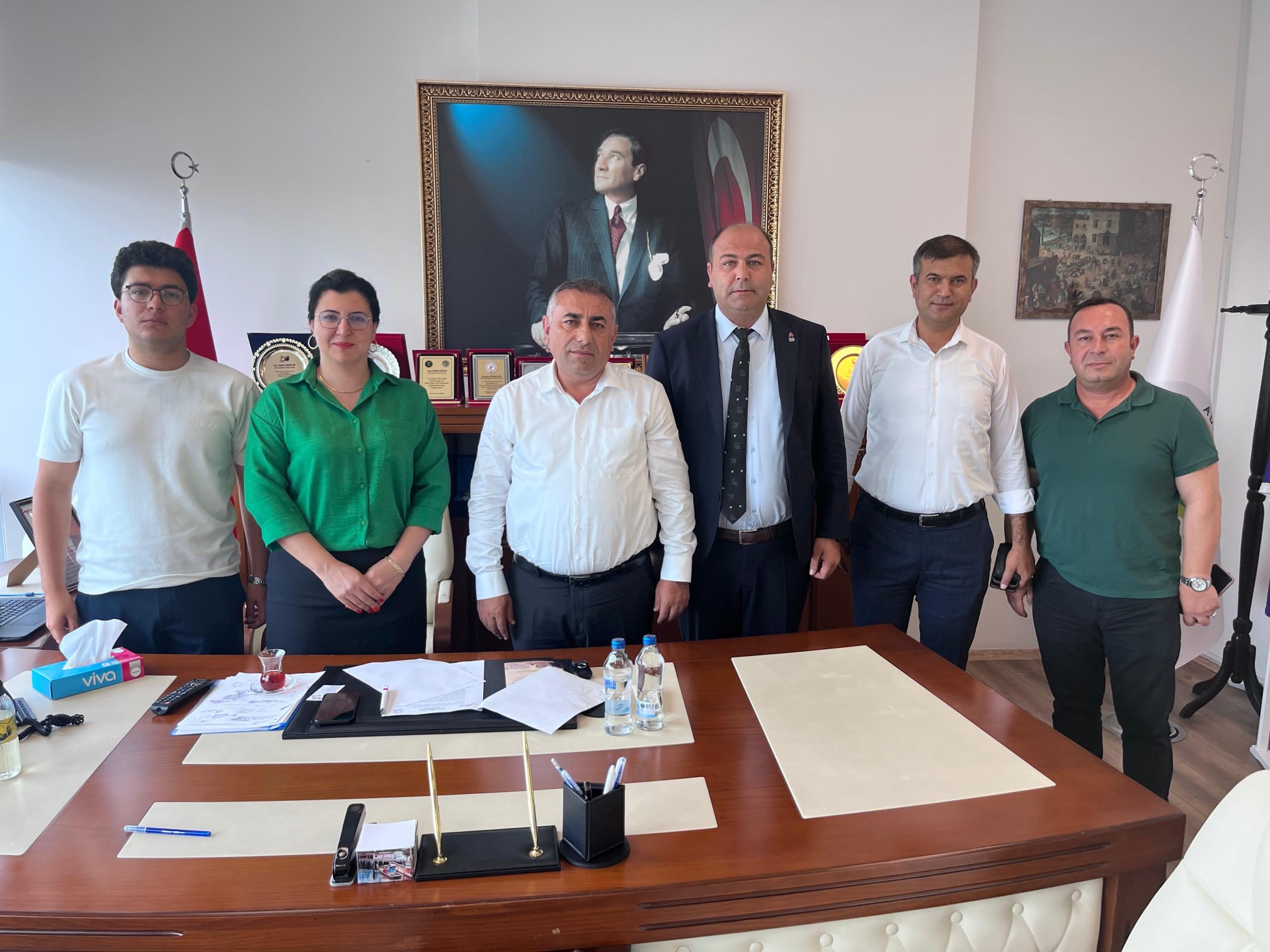 Ali Oktamış: "Adana'nın sorunlarını sahadan aldığımız raporla Büyükşehir'e ilettik"