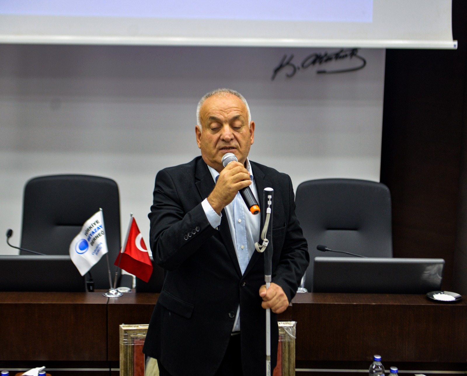 Lokman Ayva: “Engelliler artık hizmet ve ürün sunulan bir müşteri kitlesi haline geldi”