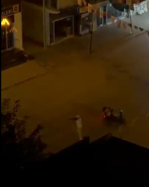 Kozan’da pompalı tüfekle havaya ateş açan şüpheli yakalandı