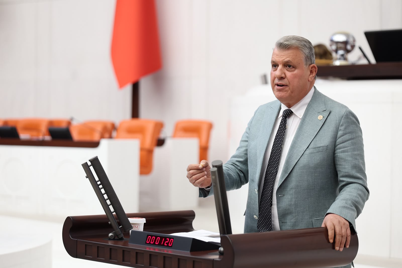 Ayhan Barut: "Mısır alım fiyatı en az 17.5 lira olmalı"