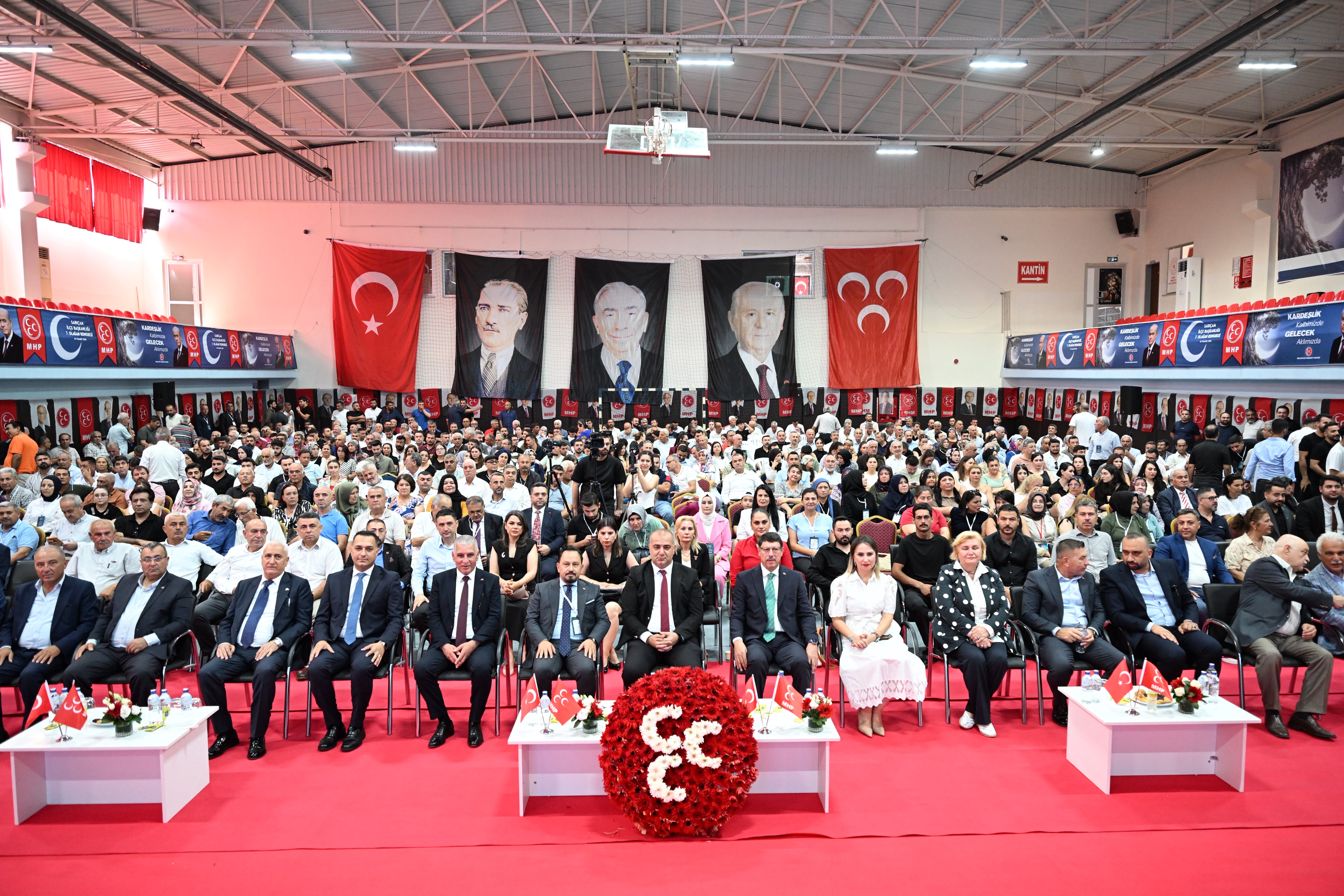 MHP Adana’da 15 ilçe kongresini tamamladı