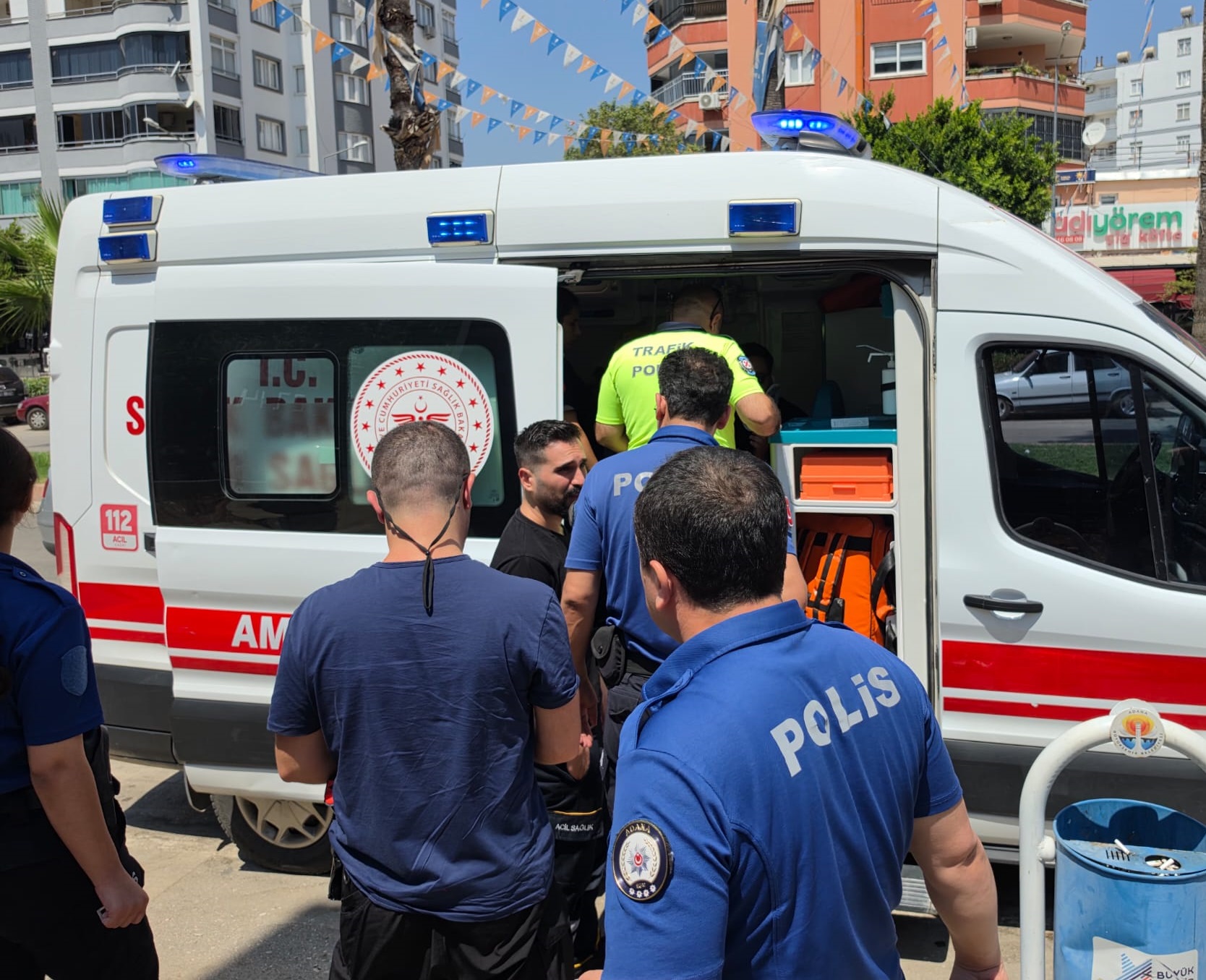 Kozan’da otomobil ile motosiklet çarpıştı: 2 kişi yaralandı