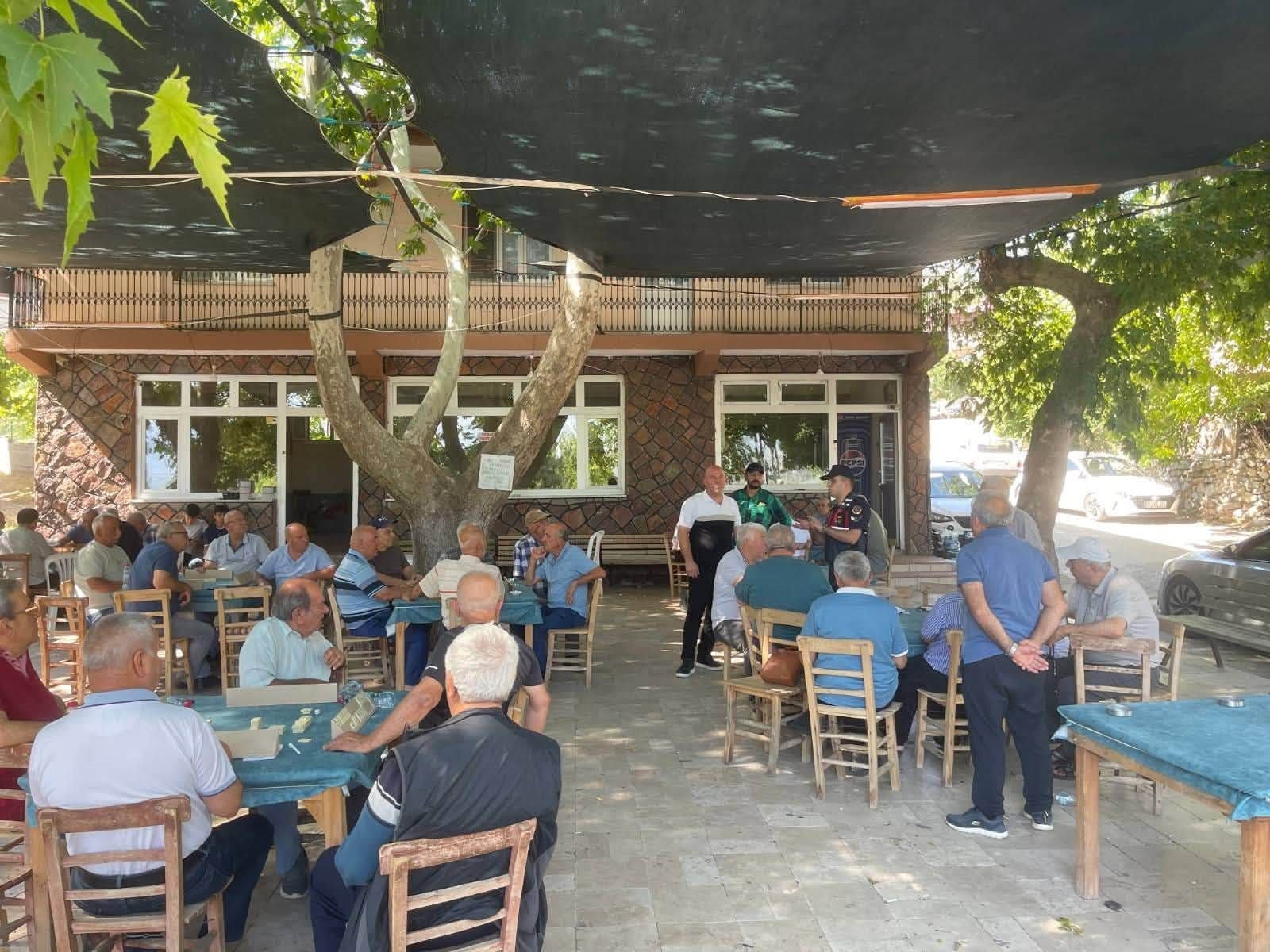 Pozantı’da İlçe Jandarma Komutanlığı ekipleri vatandaşları dijital dolandırıcılığa karşı uyardı