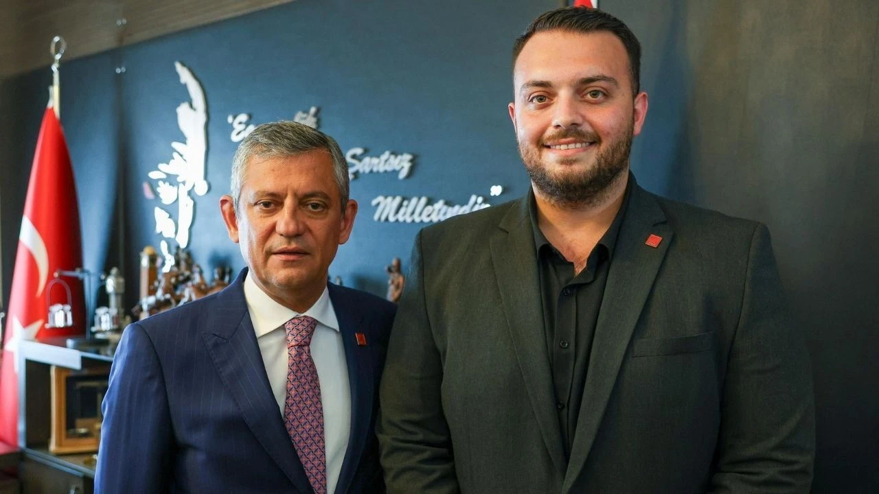 Yeni Parti'de Seyhan İlçe Başkanlığına Mehmet Şahin Gümüş getirildi