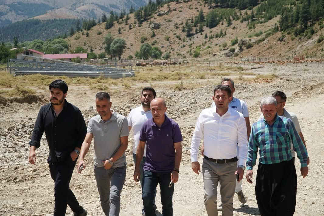 Feke’de mahalle çalışmaları sahada değerlendirildi