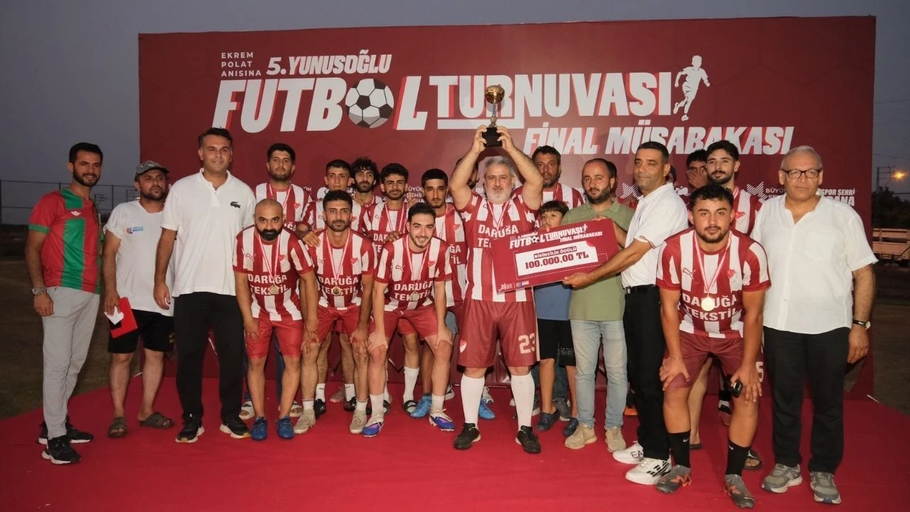 Yunusoğlu Futbol Turnuvası’nda şampiyon Yunusoğlu FK