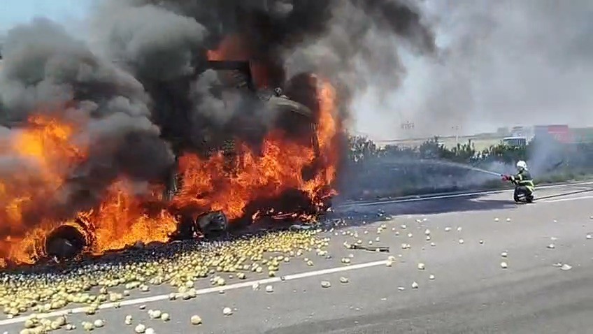 Ceyhan’da TAG Otoyolu’nda feci kaza: 1 kişi hayatını kaybetti