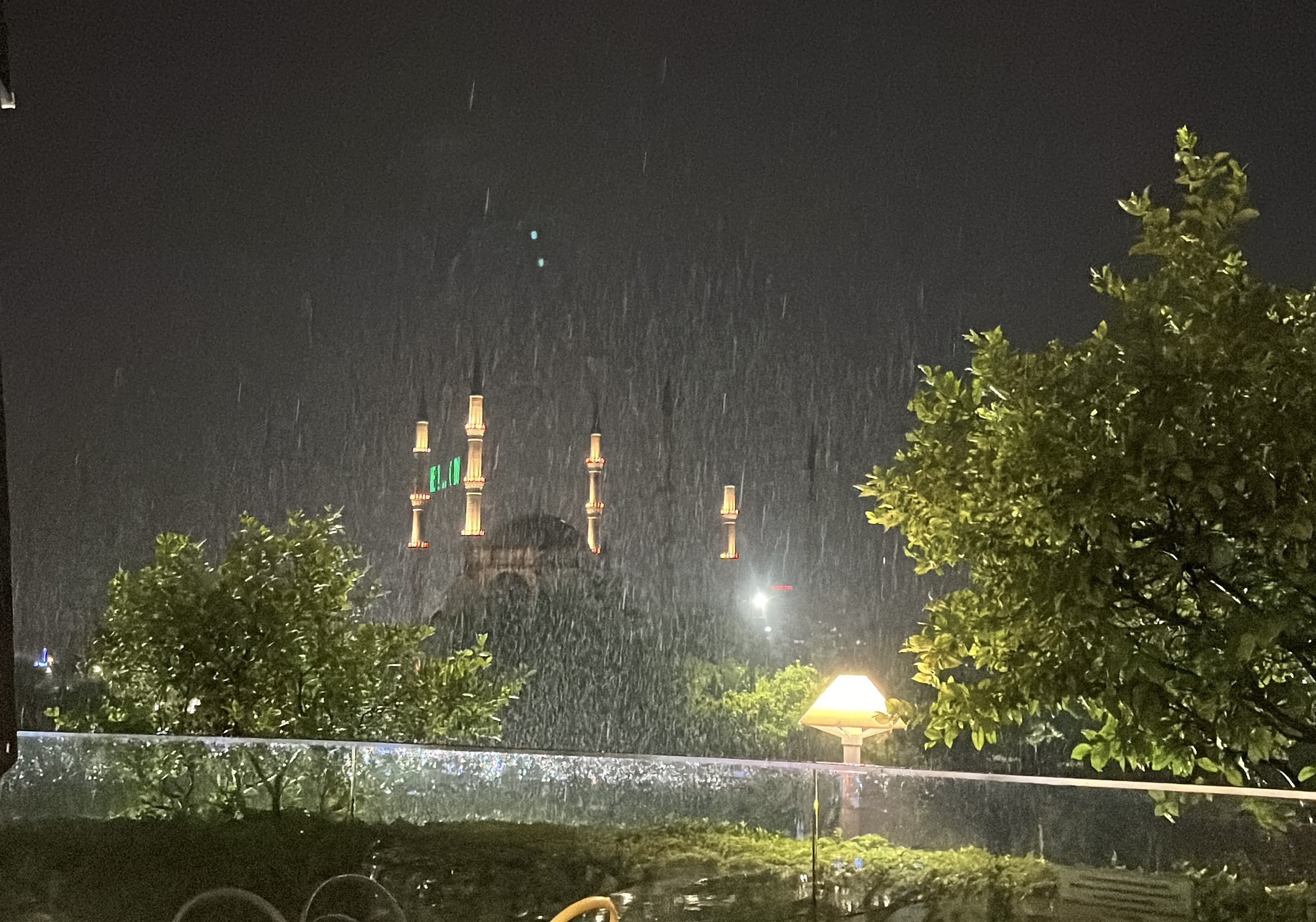 Adana’da sağanak etkili oldu: Yağışlı hava 18 Ağustos’a kadar sürecek