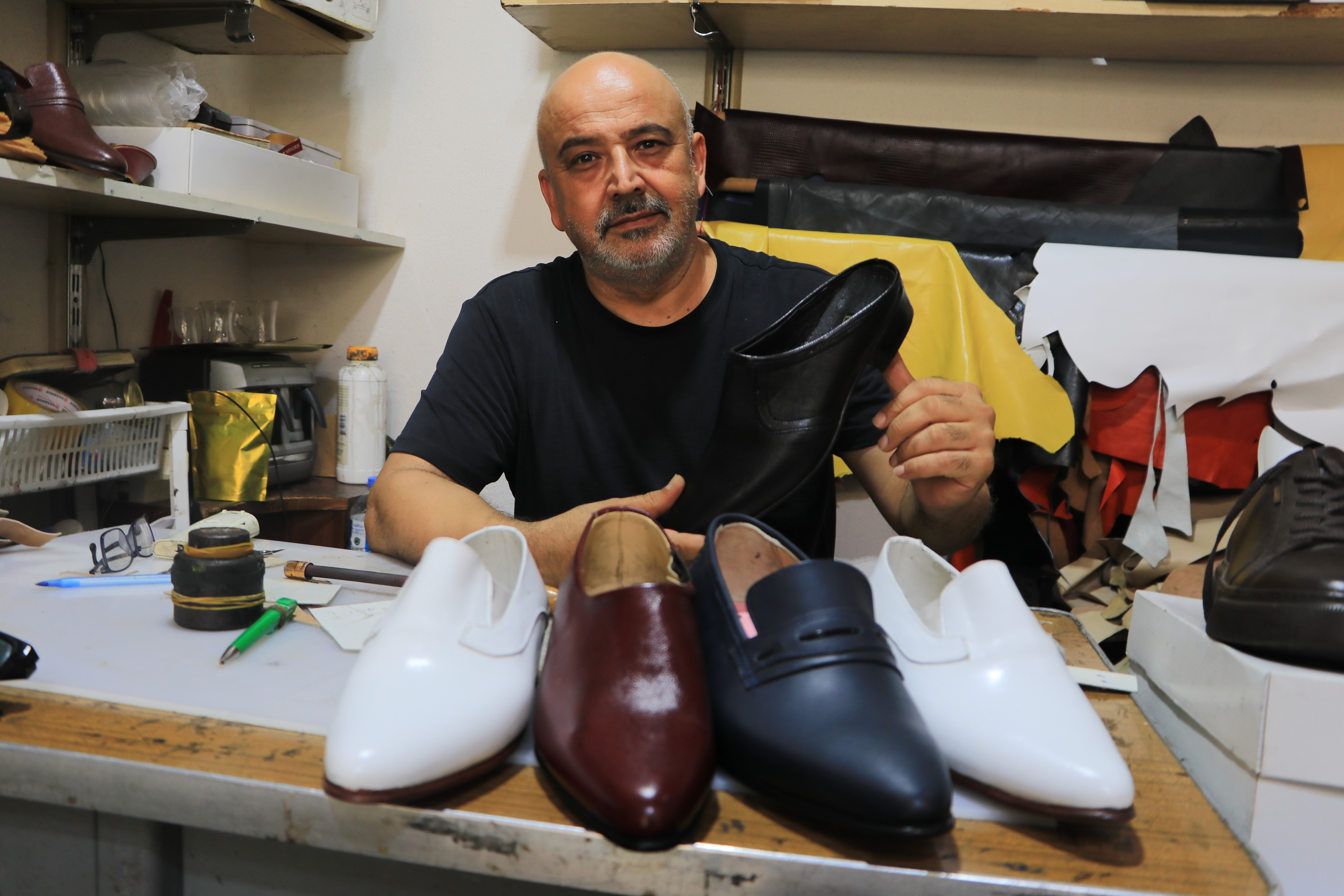 Adana’nın eski modası yumurta topuk ayakkabı unutulmaya yüz tuttu