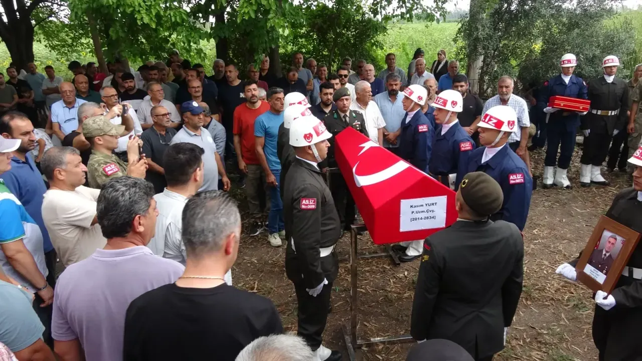 Ceyhanlı Uzman Çavuş Kasım Yurt son yolculuğuna uğurlandı