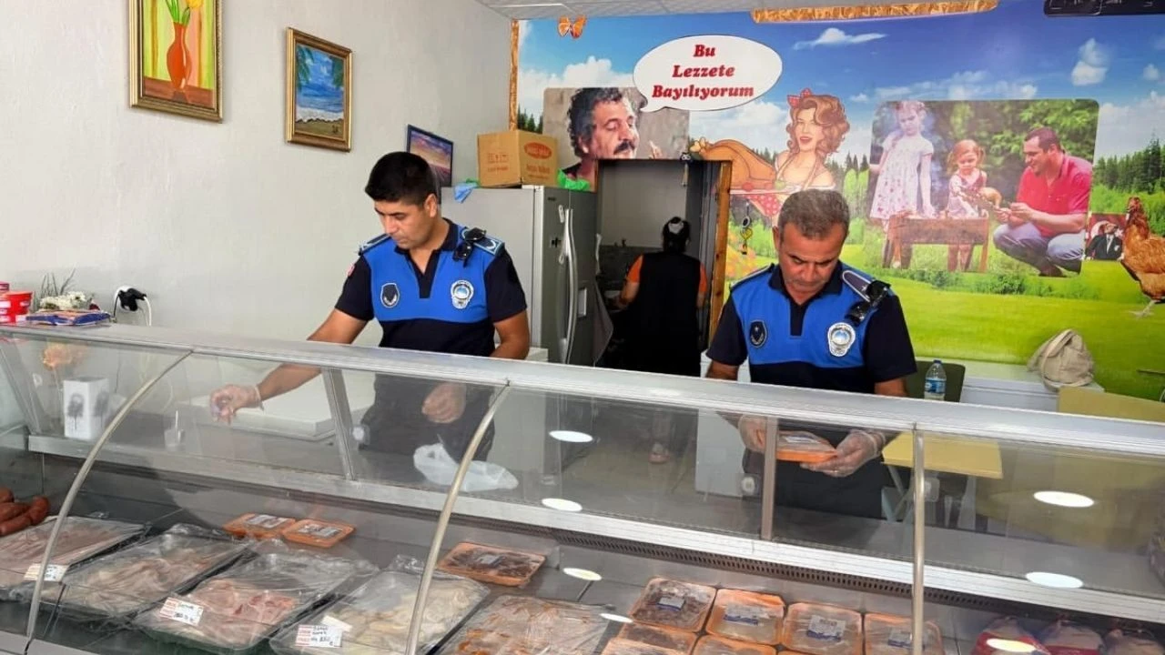 Yumurtalık’ta gıda işletmelerine hijyen ve ruhsat denetimi