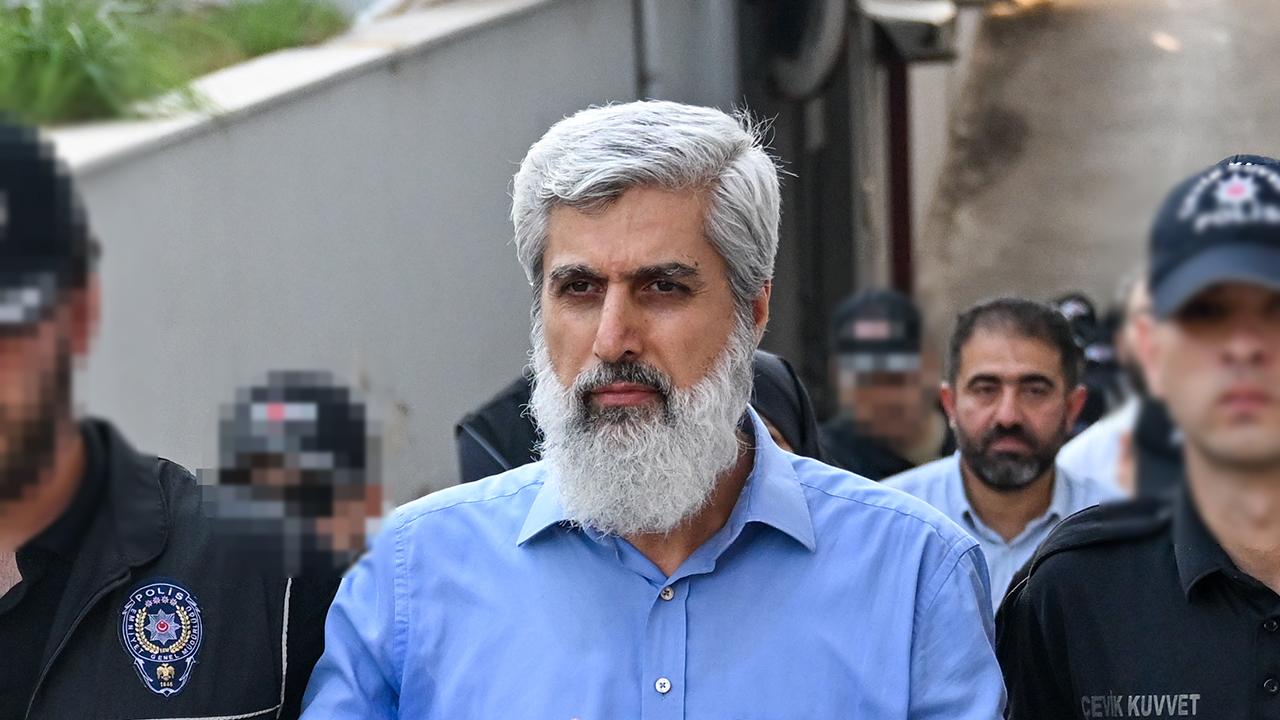 Alparslan Kuytul soruşturması kapsamında 35 şüpheli tutuklandı