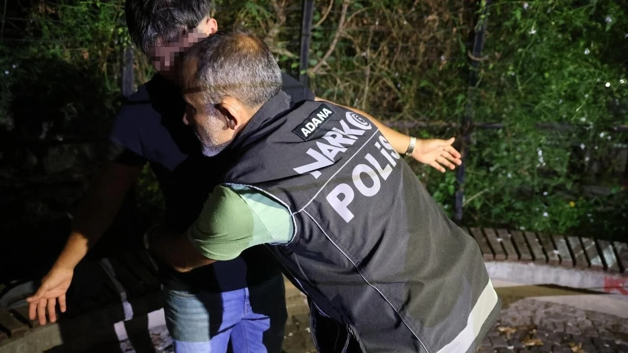 Kozan’da 90 noktada denetim: 8 şüpheli yakalandı