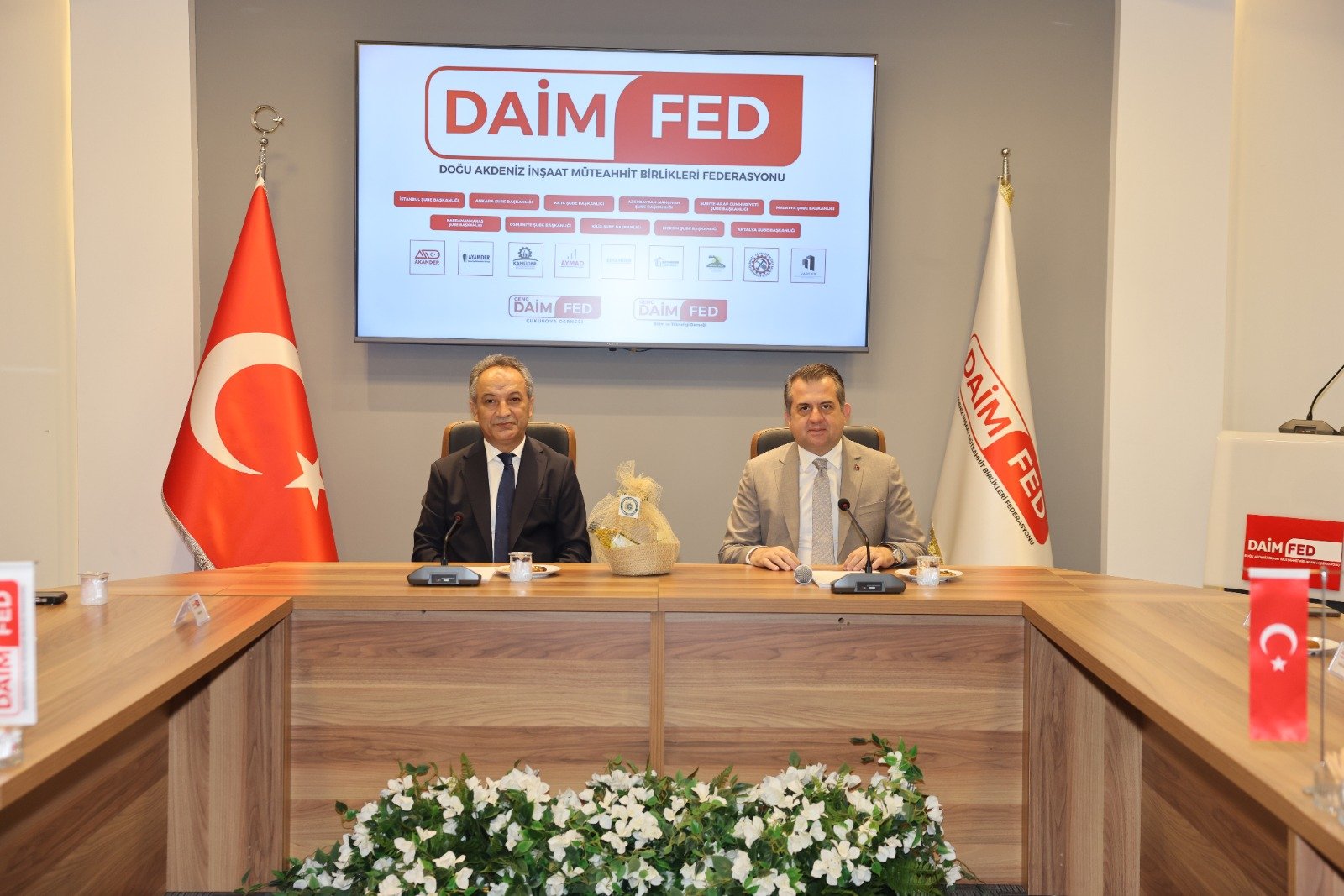 Çukurova Üniversitesi ile DAİMFED arasında iş birliği görüşmesi
