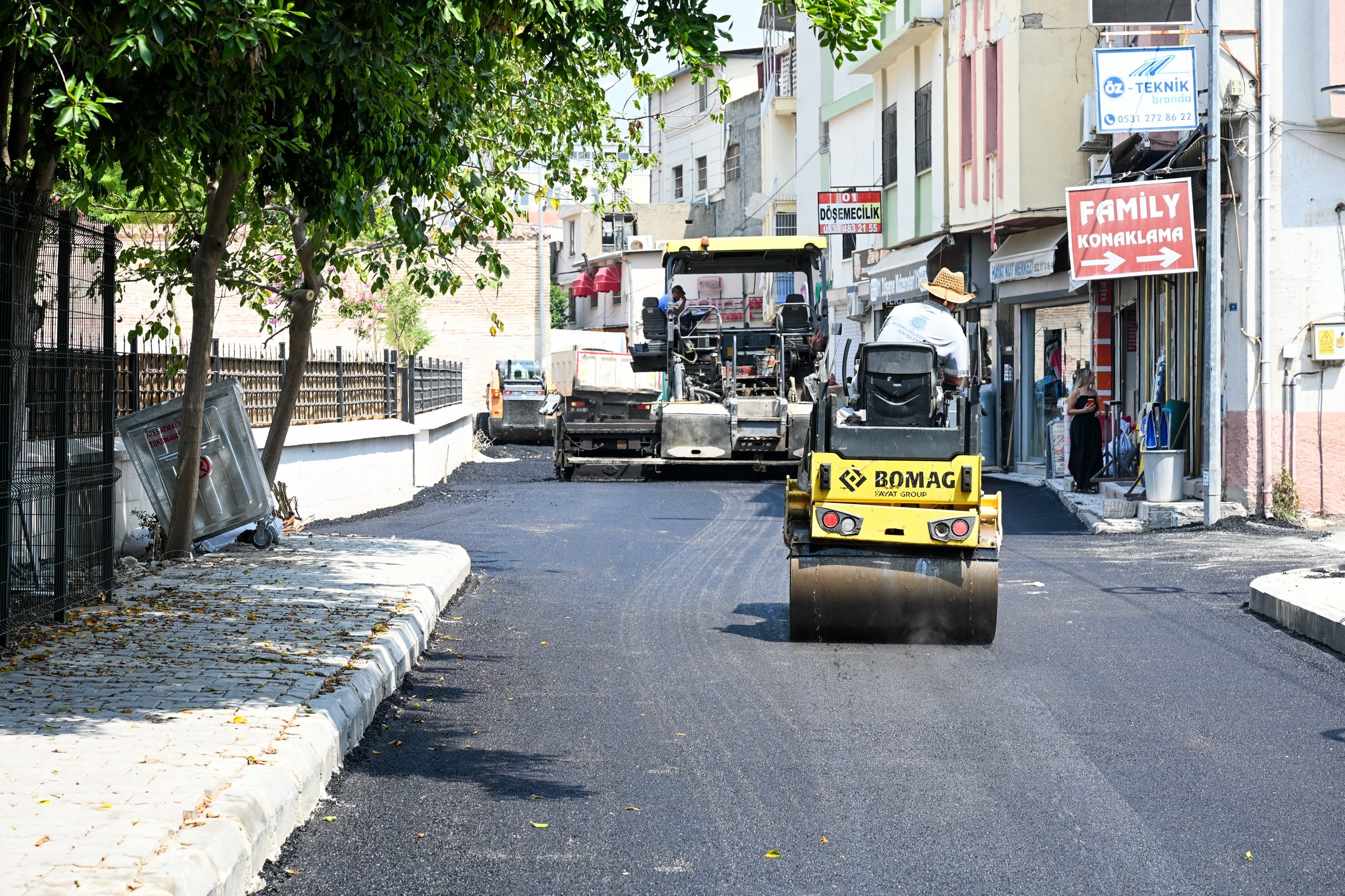 Seyhan Belediyesi'nden Ulucami Mahallesi'nde asfalt mesaisi