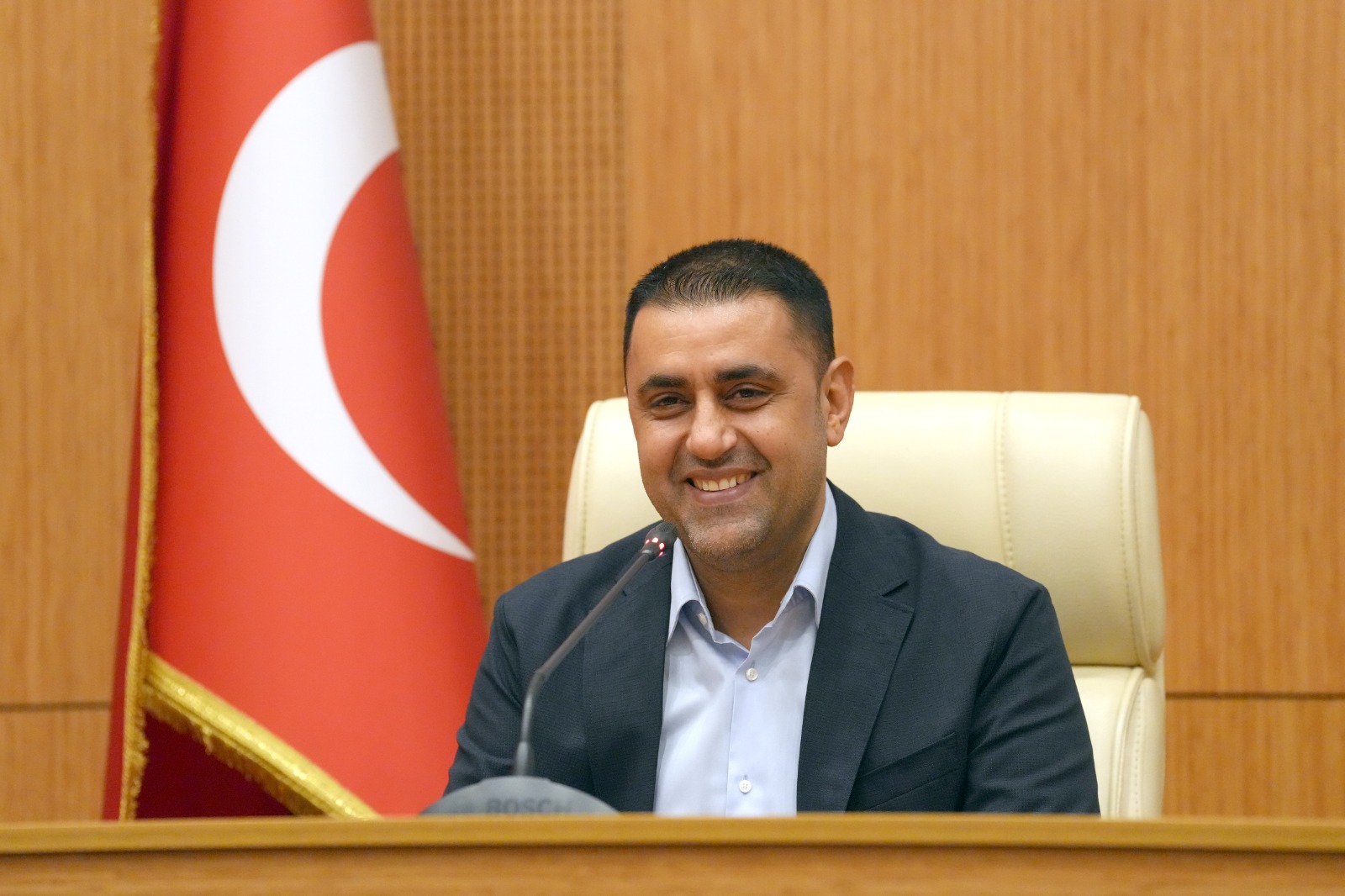 Çukurova Belediye Başkanı Emrah Kozay: “30 Ağustos, bağımsızlık tutkusunun zafere dönüştüğü gündür”