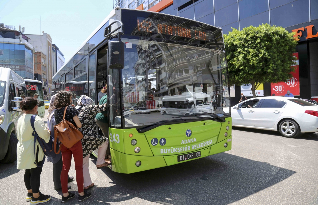 Adana’da 30 Ağustos’ta toplu ulaşım ücretsiz olacak