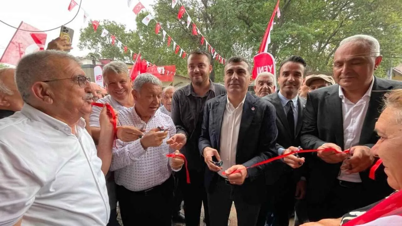 YENİ Parti Pozantı İlçe Başkanlığı binası törenle açıldı