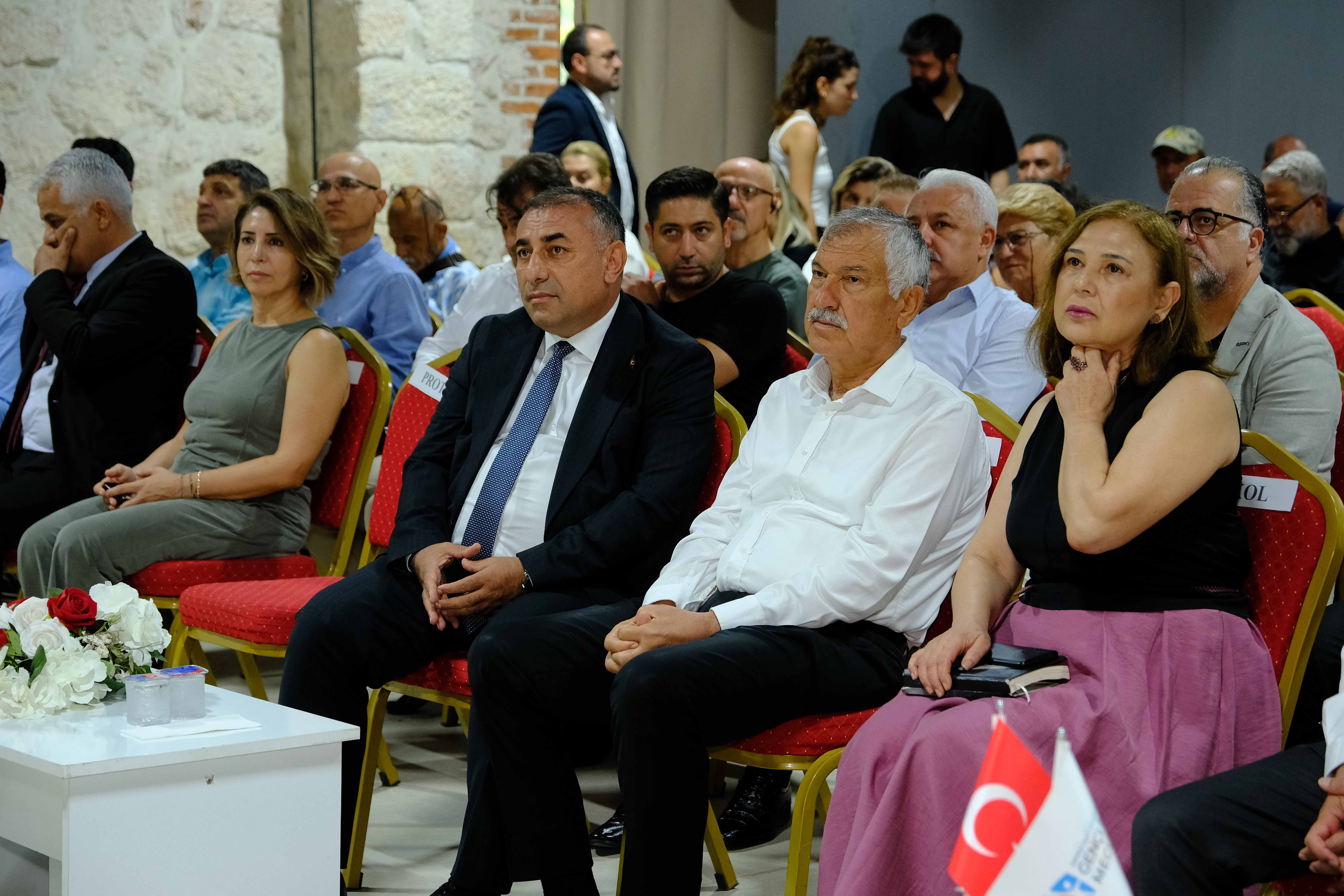 Adana’da Mikroplastik Kirliliği Forumu düzenlendi: Zeydan Karalar, “Avrupa’nın çöplüğü değiliz”