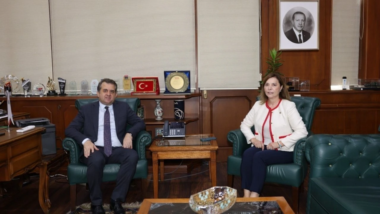 Ayşe Sibel Ersoy’dan Çukurova Üniversitesi Rektörü Beriş’e ziyaret