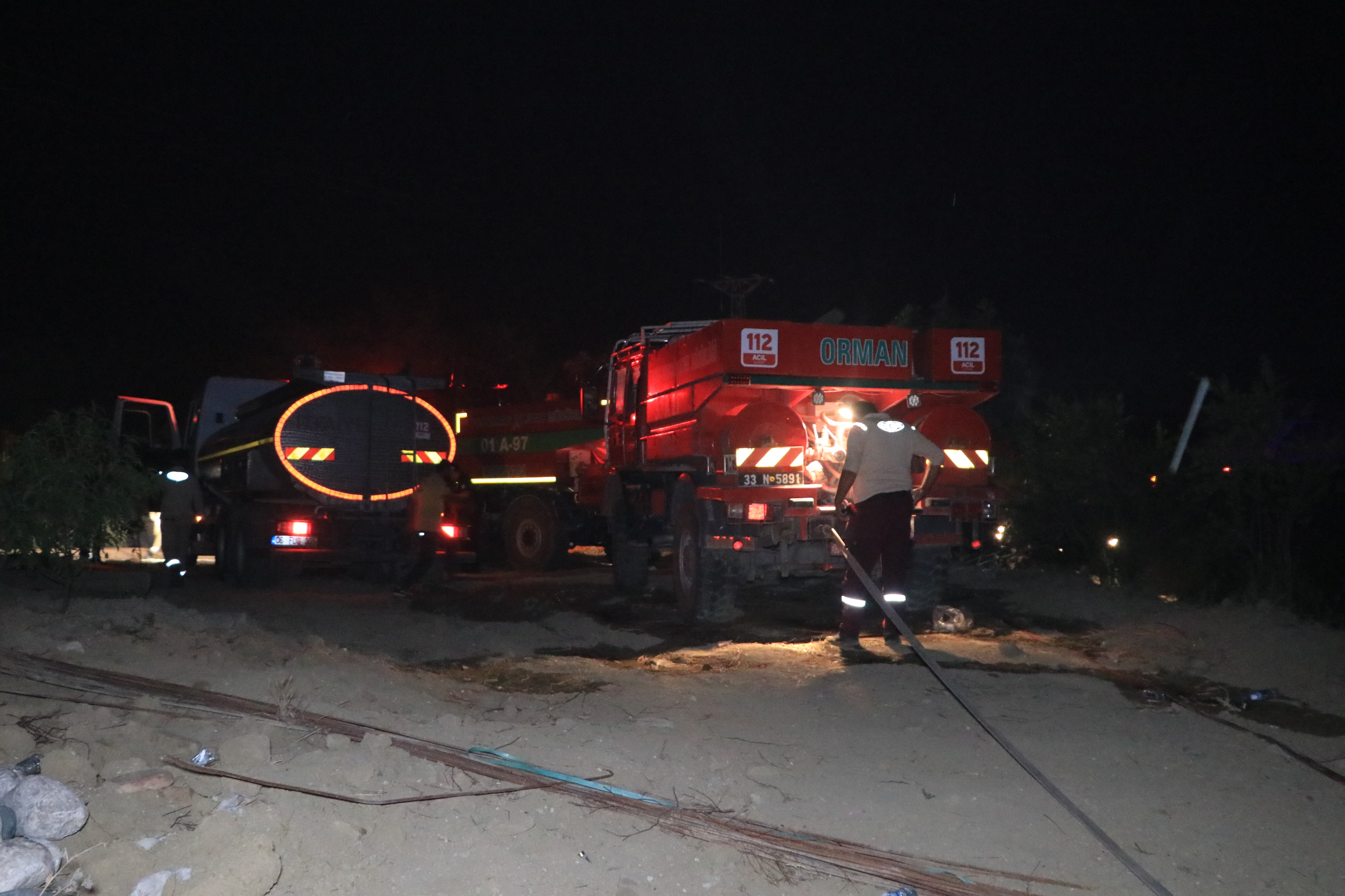 Karaisalı’daki orman yangını kontrol altına alındı: Soğutma çalışmaları sürüyor