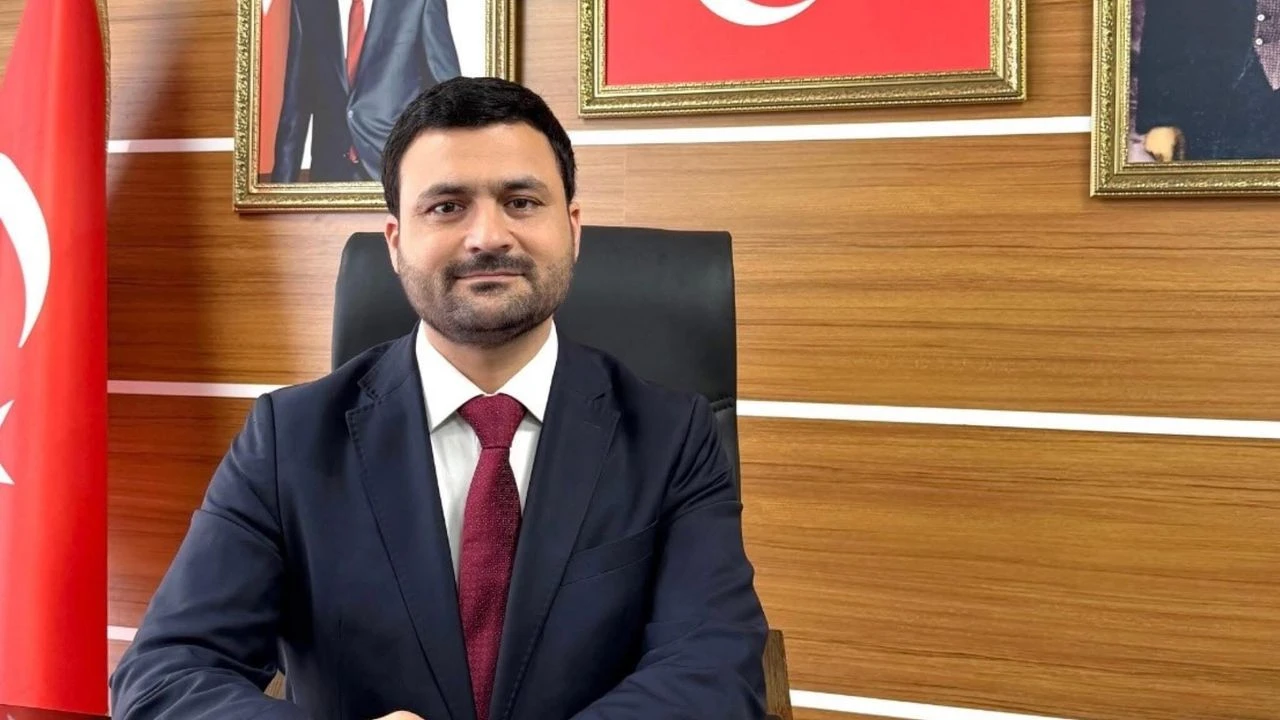 AK Parti Yüreğir İlçe Başkanı Murat Kılınç’tan “devşirme” çıkışı: “Bu ifadeyi doğru bulmuyorum”