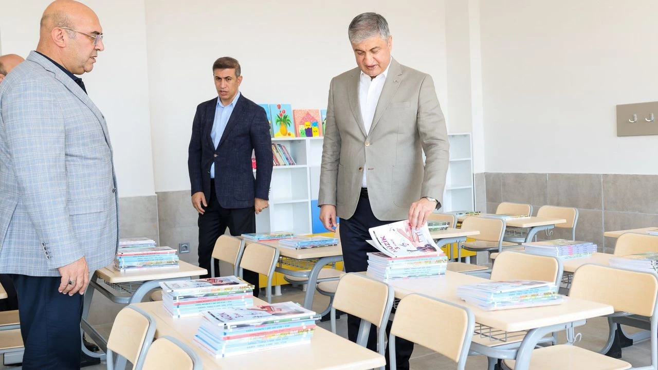 Vali Mustafa Yavuz yeni eğitim yılı öncesi okulları inceledi