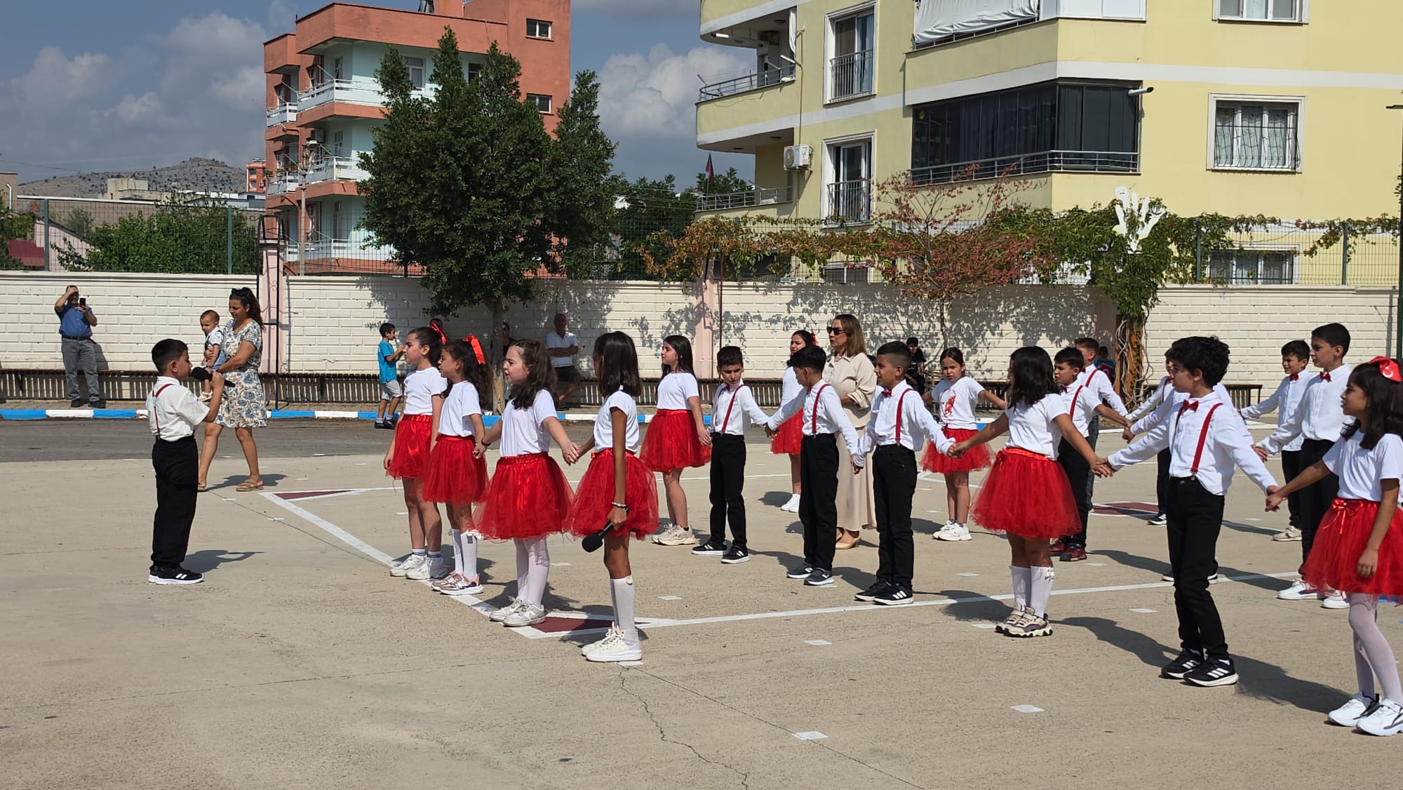 Kozan’da İlköğretim Haftası kutlandı